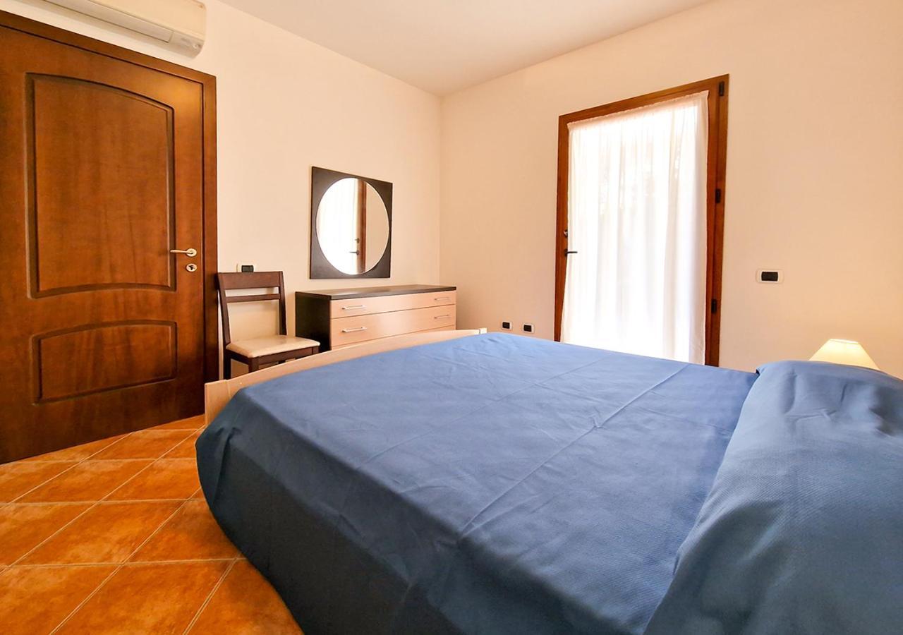 Murphy Holiday Home - Sea And Dreams 01 La Maddalena  Eksteriør billede